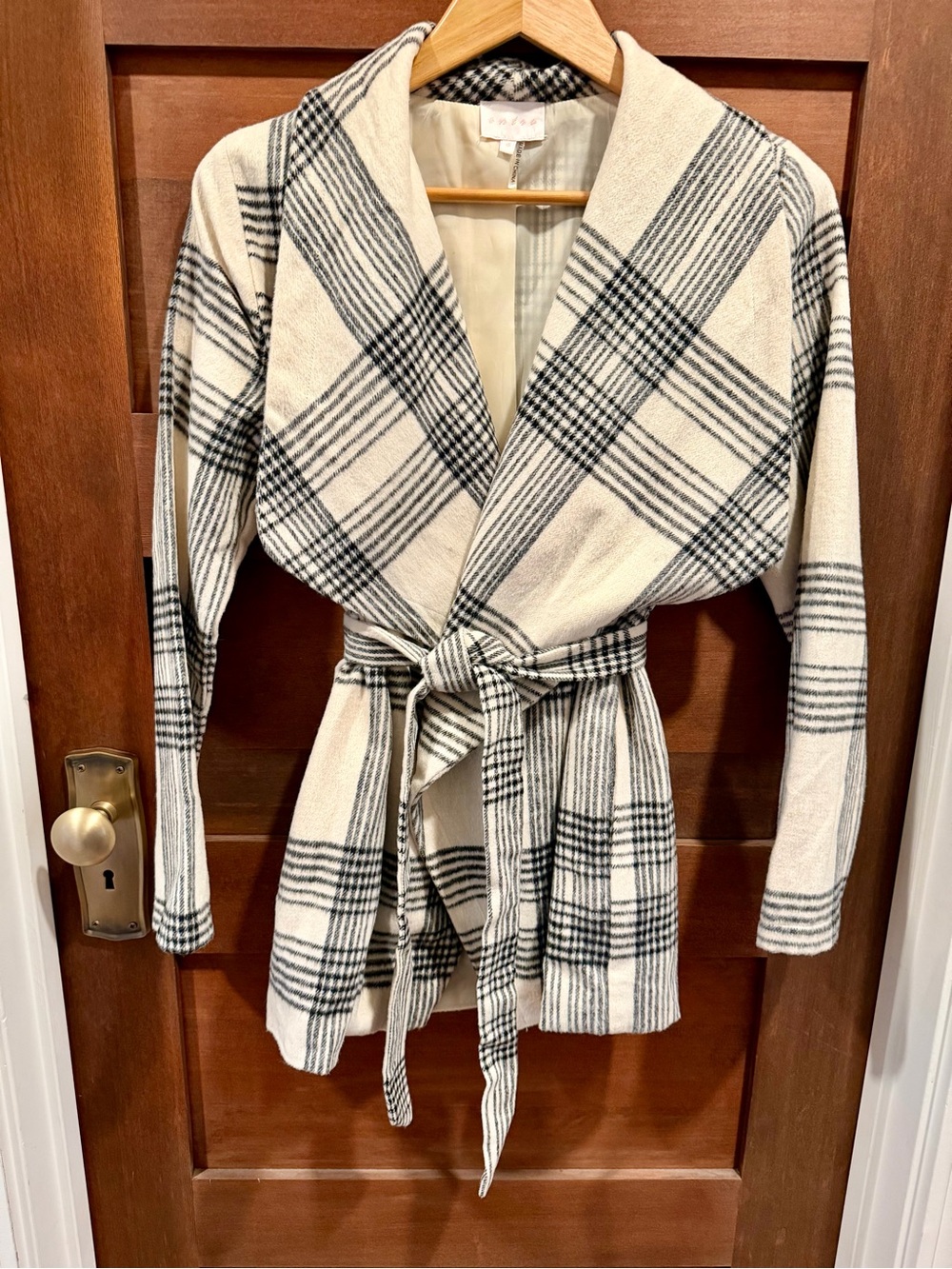 entro Fall for Plaid Jacket